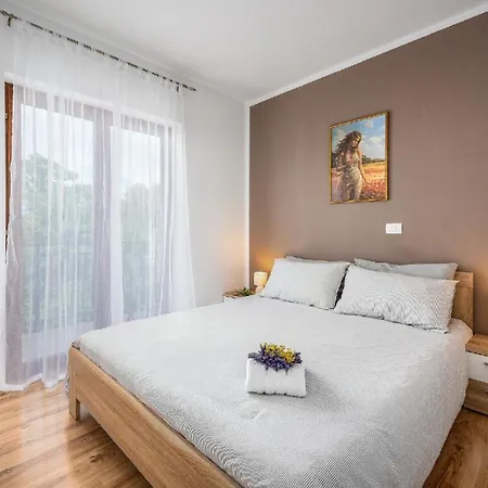 Apartment Fuer 3 Personen Ca 30 Qm In Drenje, Istrien Bucht Von Rasa Labin (Istria)