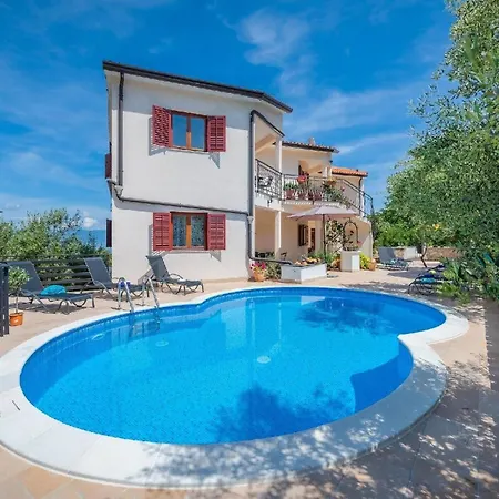 Fuer 3 Personen Ca 30 Qm In Drenje, Istrien Bucht Von Rasa * Labin (Istria)